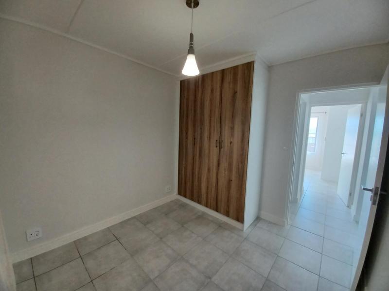 2 Bedroom Property for Sale in Gordons Bay Western Cape